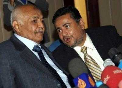 مايو نيوز - تراجعت احتياطيات اليمن من النقد الاجنبي الى خمسة مليارات و823 مليون دوﻻر في مايو 2013، بانخفاض بلغ 151 مليون دوﻻر عن ابريل الماضي ويغطي الاحتياطي المذكور واردات 2ر6 أشهر من السلع والخدمات.