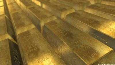 مايو نيوز - هبط الذهب والفضة اليوم، إلى أدنى مستوياتهما منذ عام 2010 مع صعود الدولار وأسواق الأسهم في أعقاب جولة جديدة من إجراءات التيسير الكمي لبنك اليابان المركزي وبيانات قوية عن الاقتصاد الأمريكي.