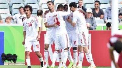 مايو نيوز - 
الإمارات تسحق قطر بأربعة أهداف لهدف في كأس أمم آسيا
استهل منتخب الإمارات مشوار المنافسة بتحقيق الفوز على قطر 4-1 في المباراة التي أقيمت يوم الأحد على ستاد كانبيرا، ضمن الجولة الأولى من منافسات المجموعة الثالثة في كأس آسيا 2015.